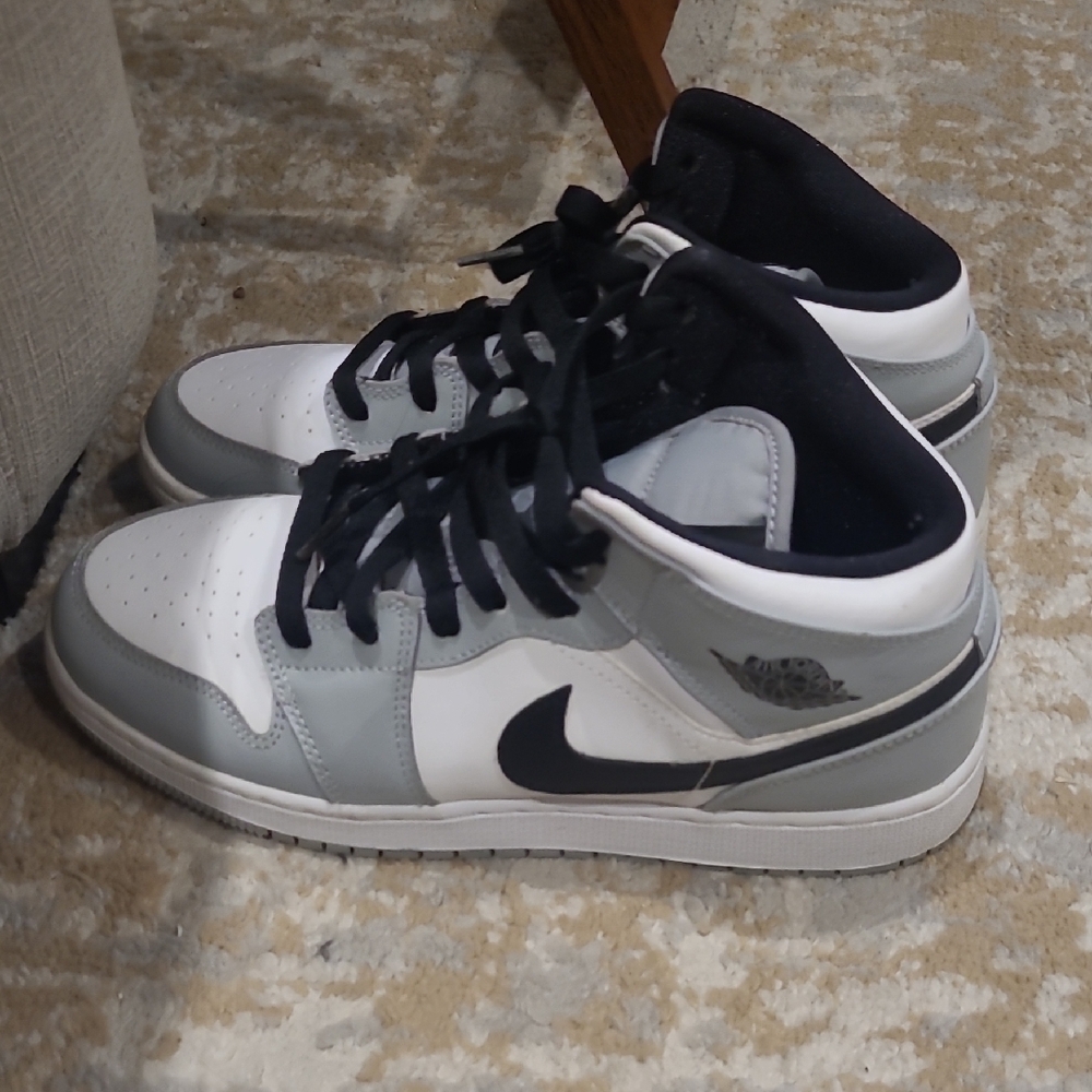 Jordan Youth's Air Retro 1 Mid Casual Shoes